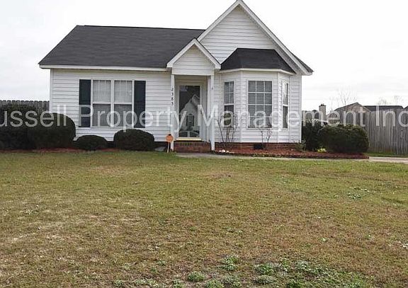 3rd image of 2385 Wedgewood Dr