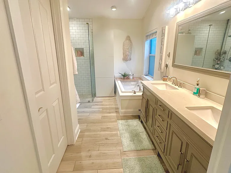 853 Bonaire Cir — Photo 7