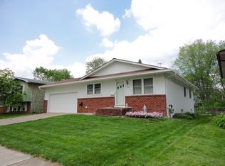 456 Denwood Dr N, Columbus, OH 43230
