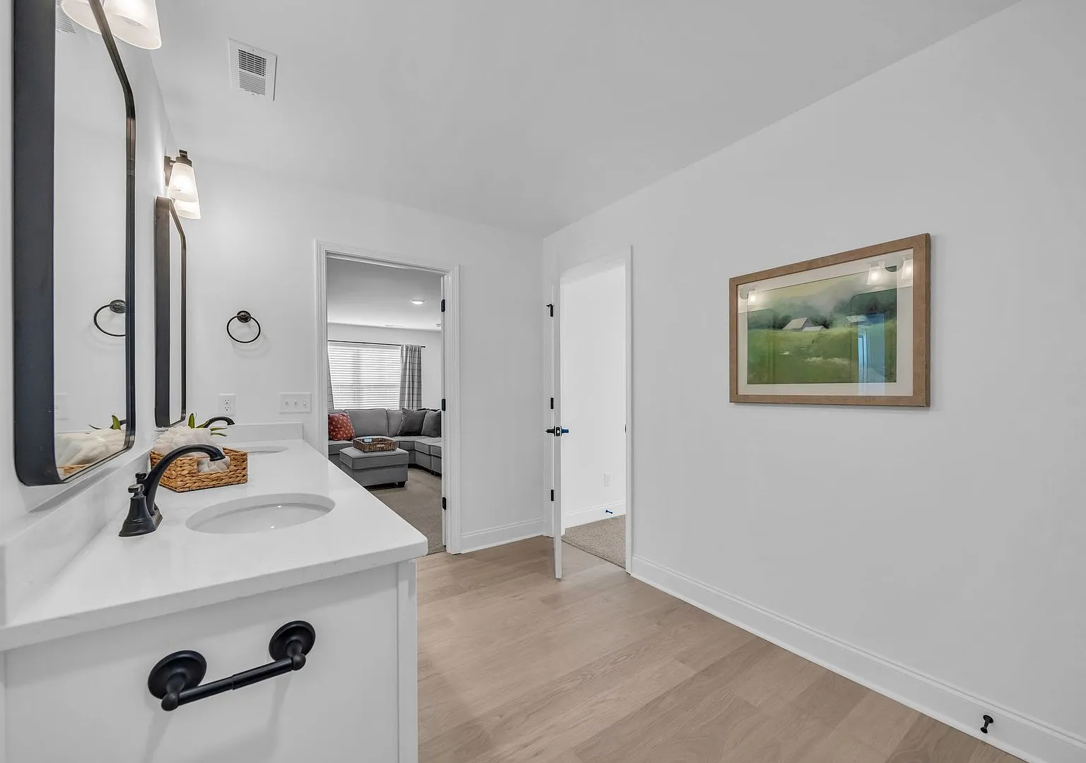 Spacious & Sunlit Daisy Floor Plan | Dual Suites + Oversized Bonus Loft in James Creek — Photo 3