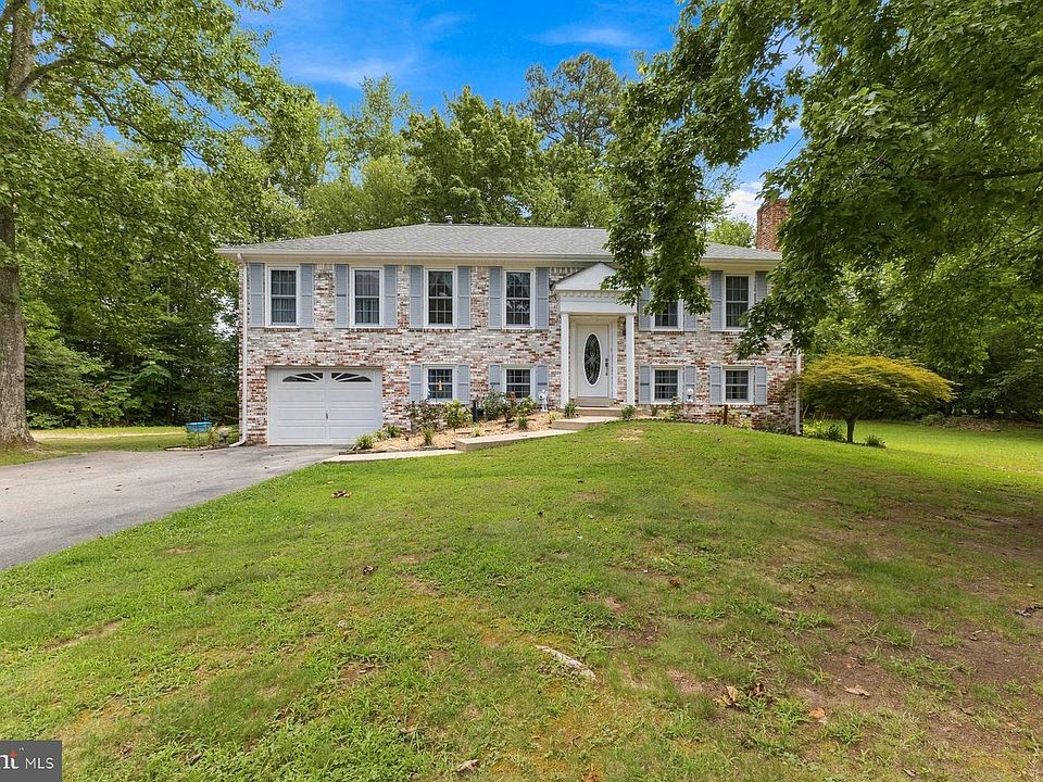 1st image of 11395 Gail Ct