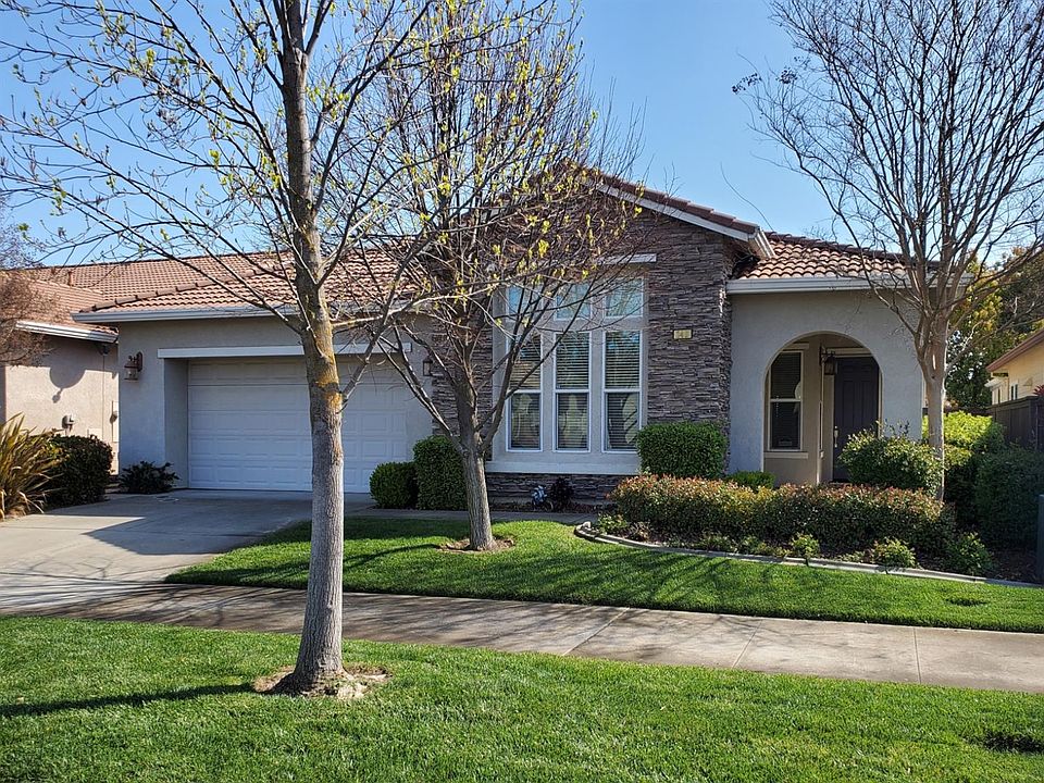 1st image of 140 Mill Valley Cir N