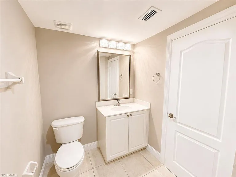4172 Castilla Cir #201 — Photo 16
