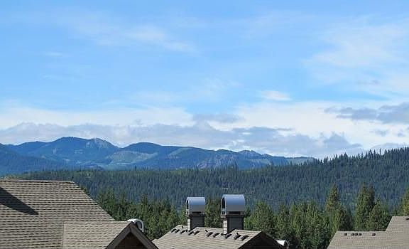 Gaze Over The Rooftops...