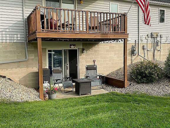 4th image of 4866 Valley Dr #86