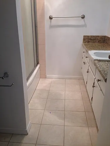 8421 Ventura Canyon Ave #4 Photo 1