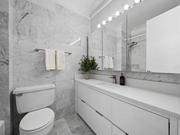 7002 Blvd East image 16 of 43