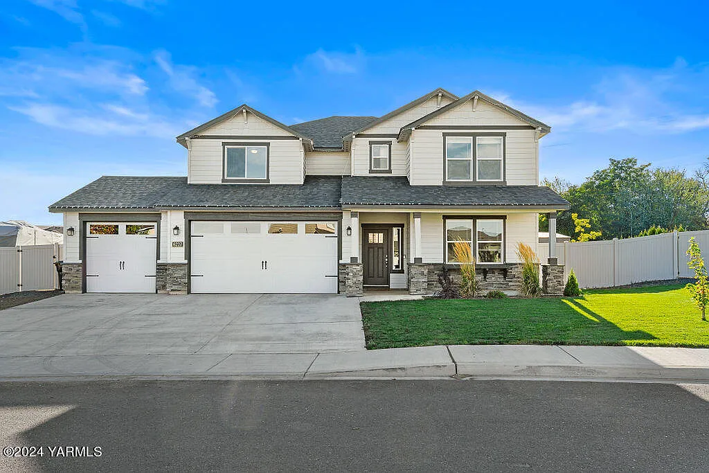 6227 Cottonwood Loop photo 1