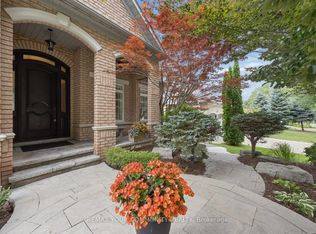 123 Laurentian Blvd, Vaughan, ON L6A2V8