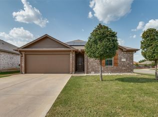 6929 Whisper Field Ct, Fort Worth, TX 76120