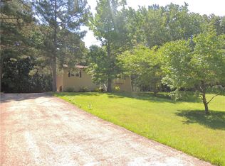 5135 Shadow Wood Dr, Canton, GA 30114