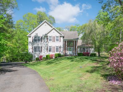 38 Old Bridge Road, Brookfield, CT, 06804