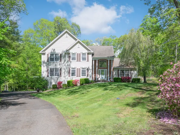 38 Old Bridge Road, Brookfield, CT 06804