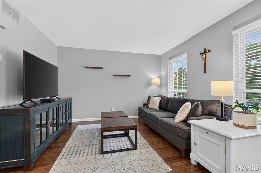 409 Parkview Place Dr, Ballwin, MO - View 5