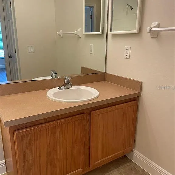 17542 Doris St — Photo 13