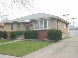 9836 Sunnyside Ave, Schiller Park, IL