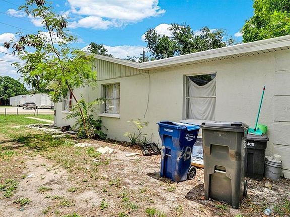 4th image of 4306 9TH STREET E