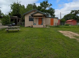 105 Simms Ln, Kerrville, TX 78028