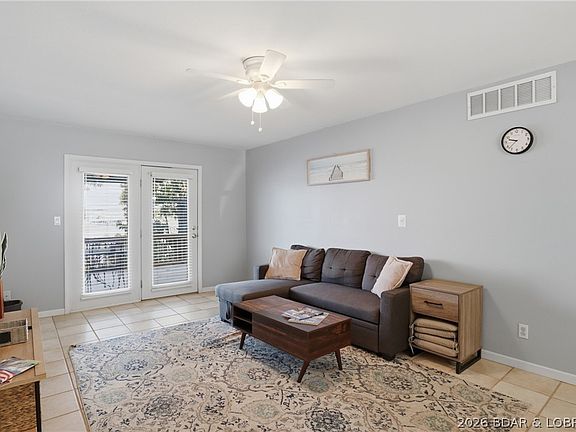 2nd image of 1139 Redbud Rd #202