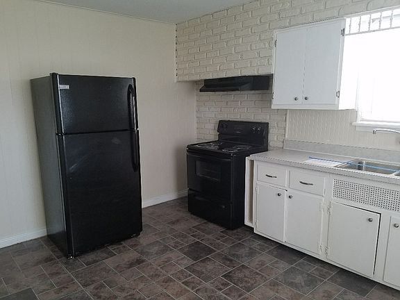 3rd image of 5597 Biscayne Ave