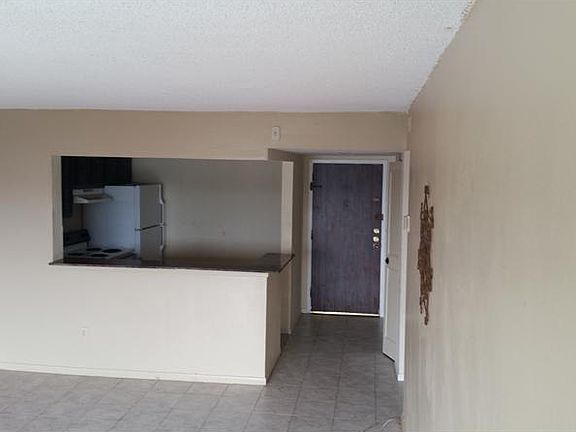 2nd image of 482 NW 165th St APT A606