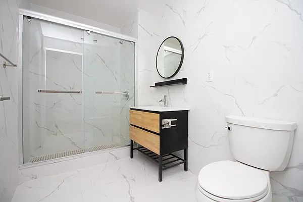 Rented by Oxford Property Group | media 22