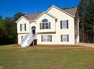 320 Macedonia Rd, Newnan, GA 30263