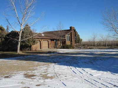 400 1st Ave E, Westby, MT, 59275
