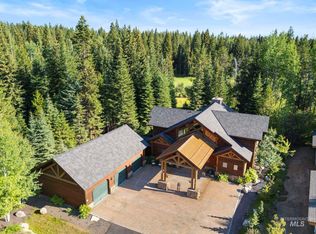 1008 Penstemen Pl, McCall, ID 83638