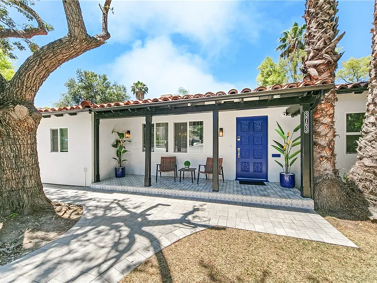 3763 Lankershim Blvd — Photo 4