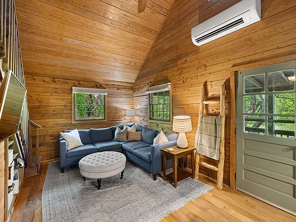 5th image of 459 Mill Stone Mountain Ln