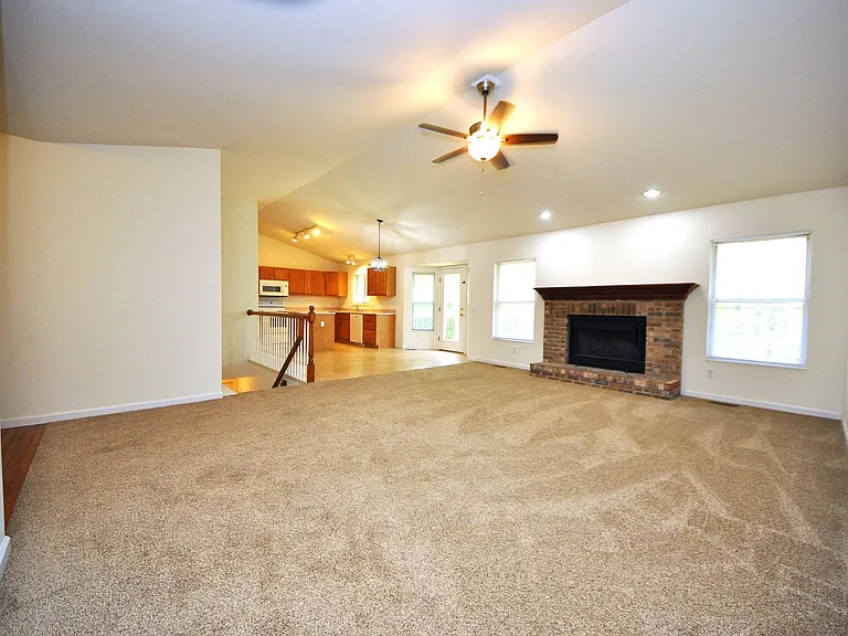 131 Choctaw Dr — Photo 5