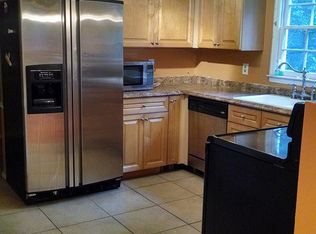 4638 Spring Ridge Dr, Flowery Branch, GA 30542