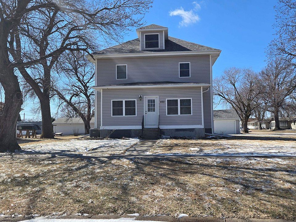 1st image of 455 N Cedar St