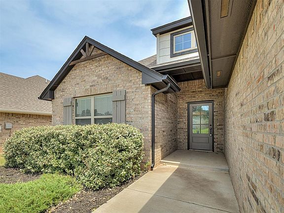 2nd image of 8324 Lambert Way