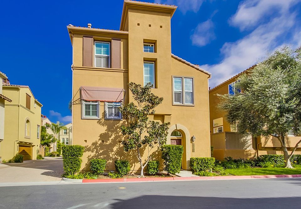 1st image of 2803 Villas Way