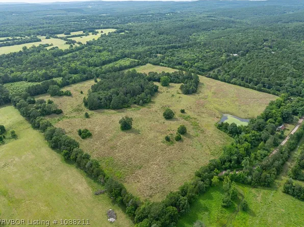 Piney Rd, Mulberry, AR 72947