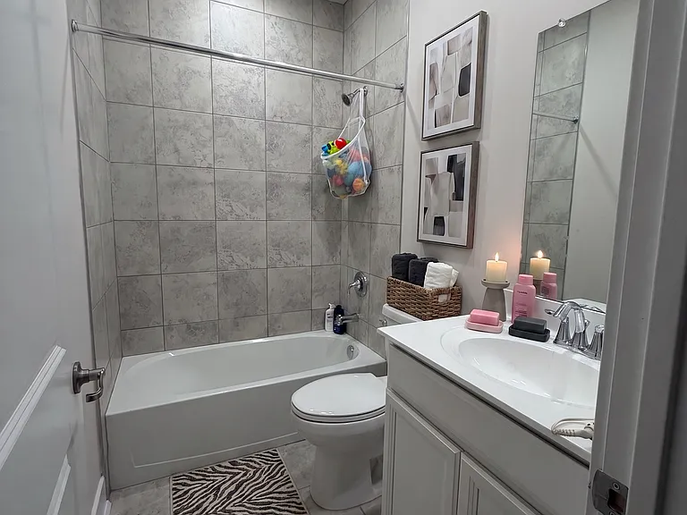 139A Easton St #A — Photo 14