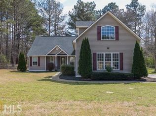 150 Manor Cir, Sharpsburg, GA 30277