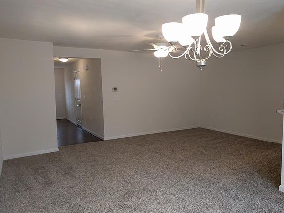 4th image of 6834 Village Green Dr