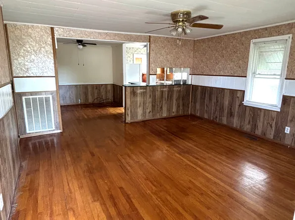 710 King Ave, Shelbyville, TN 37160