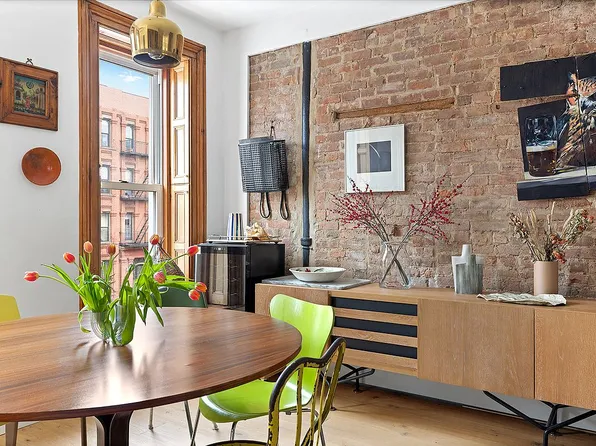 272 Putnam Ave #B, Brooklyn, NY 11216