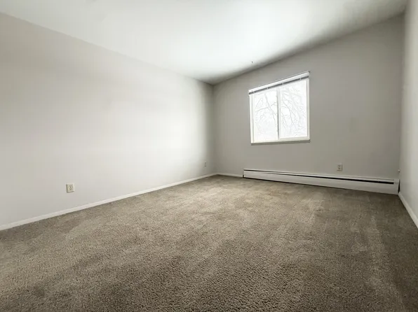 2060 Allen Blvd, Middleton, WI