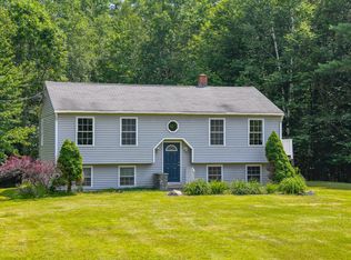 101 Kansas Rd, Naples, ME 04055