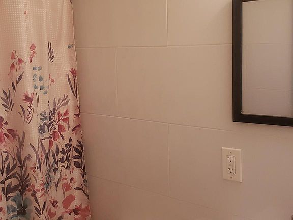 3rd image of 4376 Gunther Ave #1