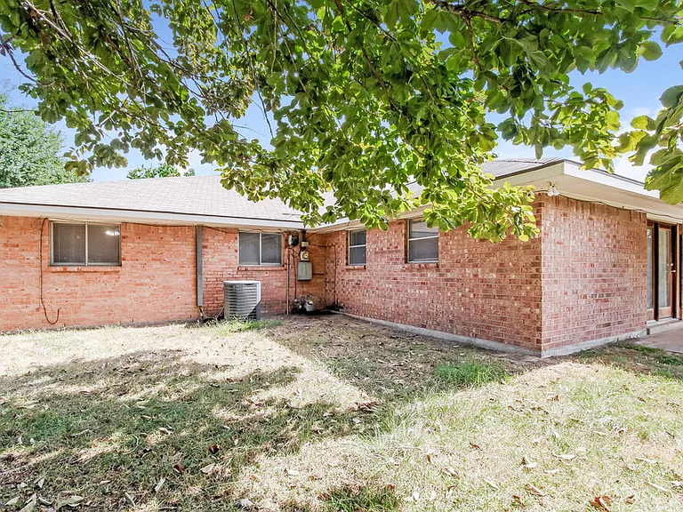 5014 Hasie Dr — Photo 18