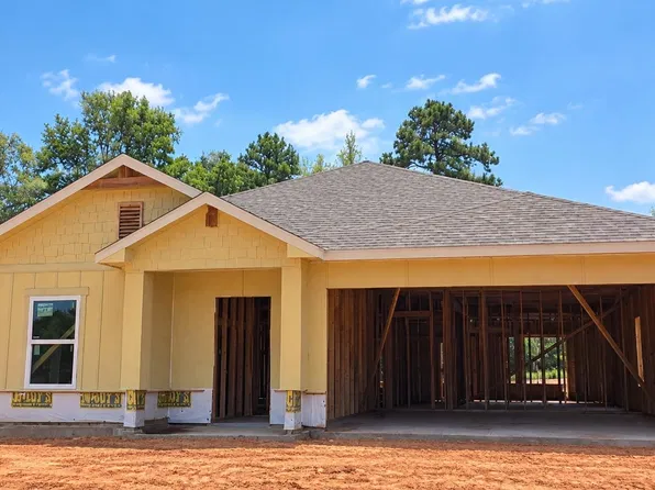 2706 Southern Oaks Dr, Longview, TX 75604