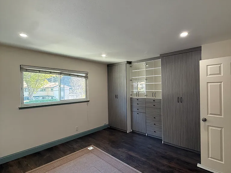1399 Terra Nova Blvd — Photo 17