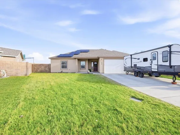 2325 Famville Ct, Pasco, WA 99301
