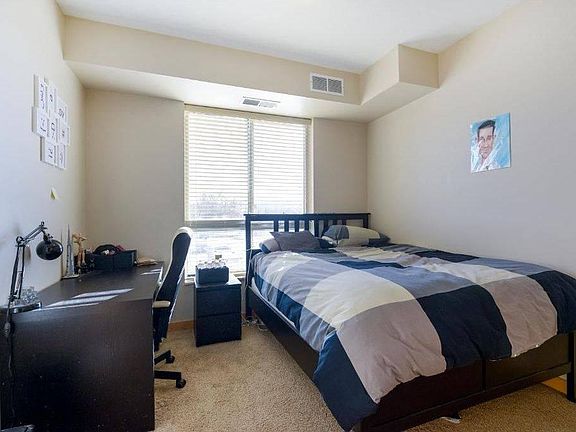4th image of 2600 University Ave SE #410.0